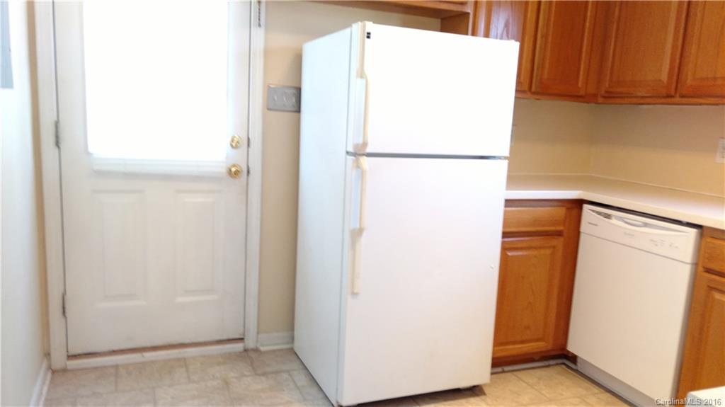 Huntington Place II - Residential Lease