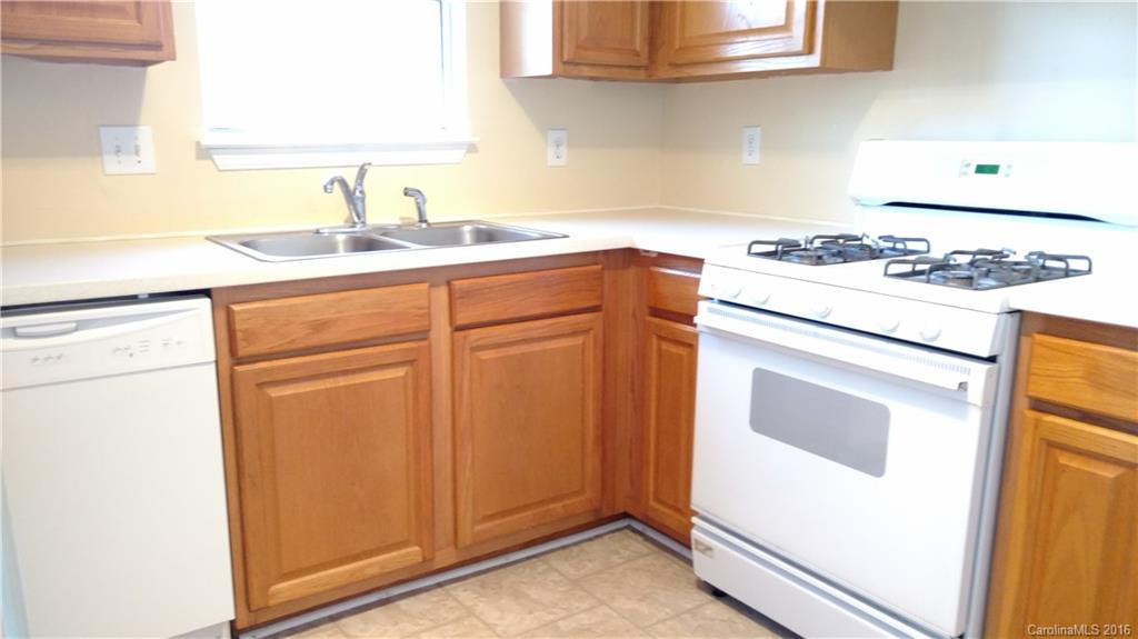 Huntington Place II - Residential Lease