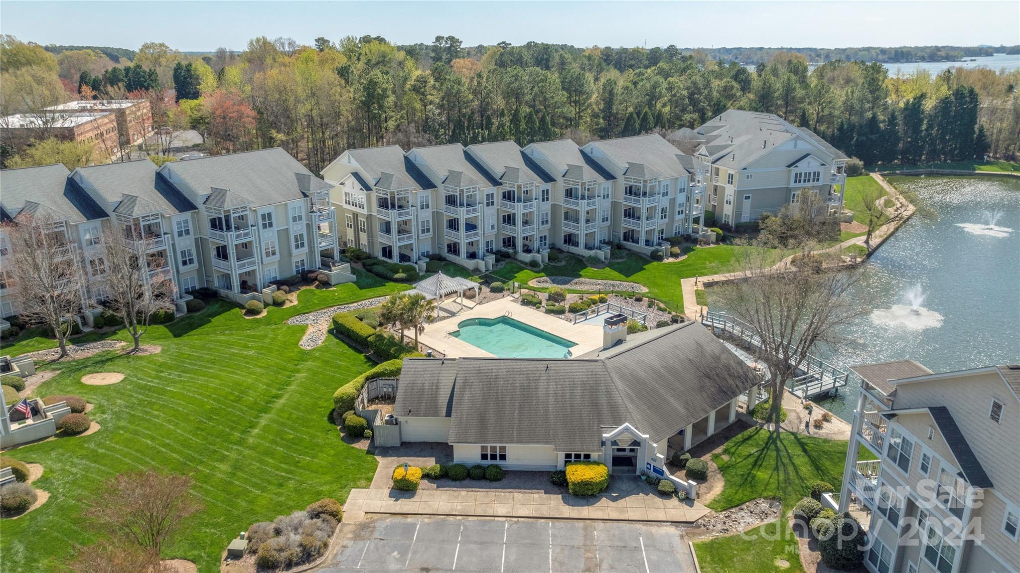 Admirals Quarters - Residential