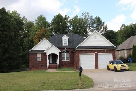 301 River Birch Circle Mooresville NC 28115
