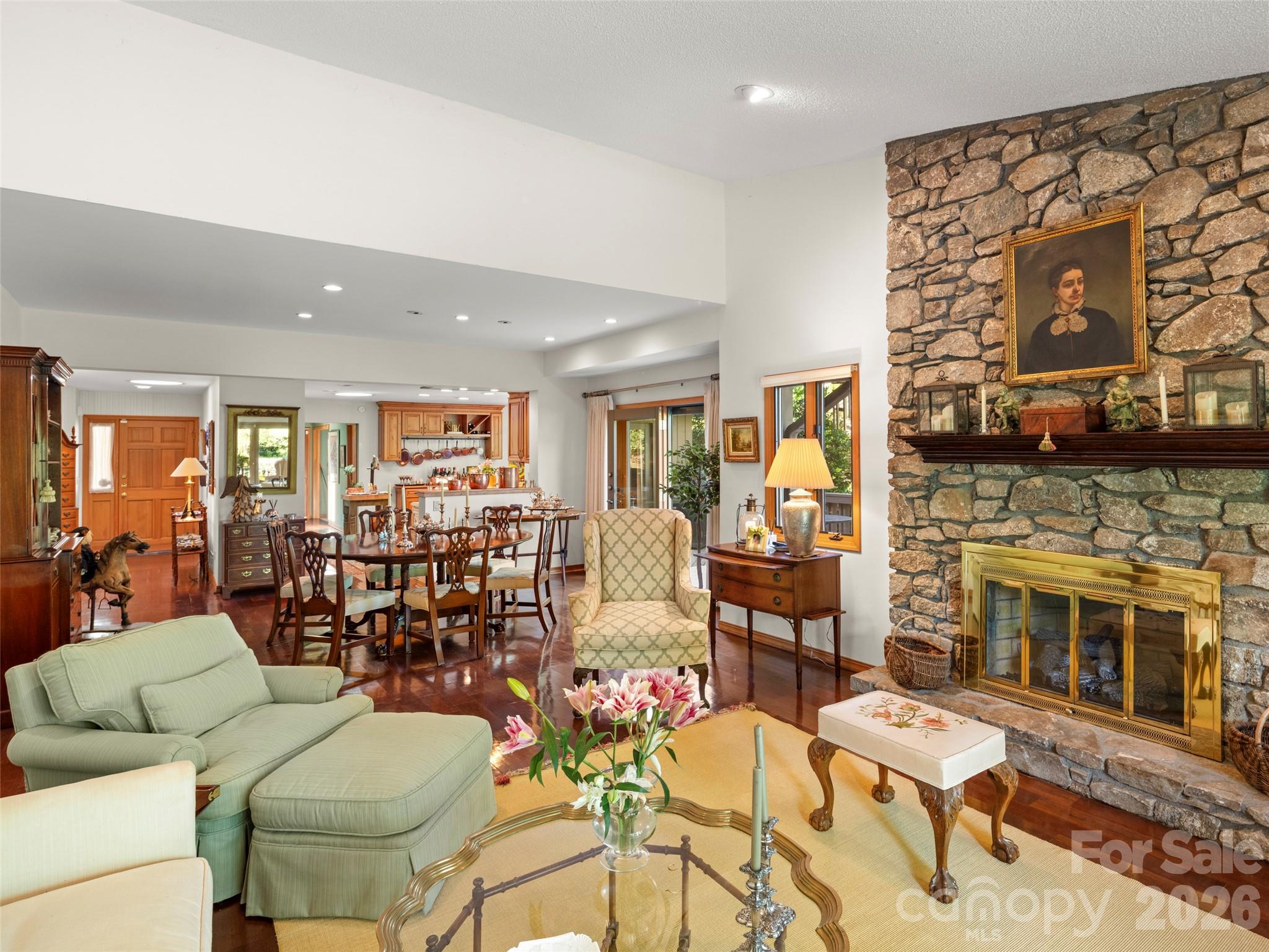 20 Clubside Drive