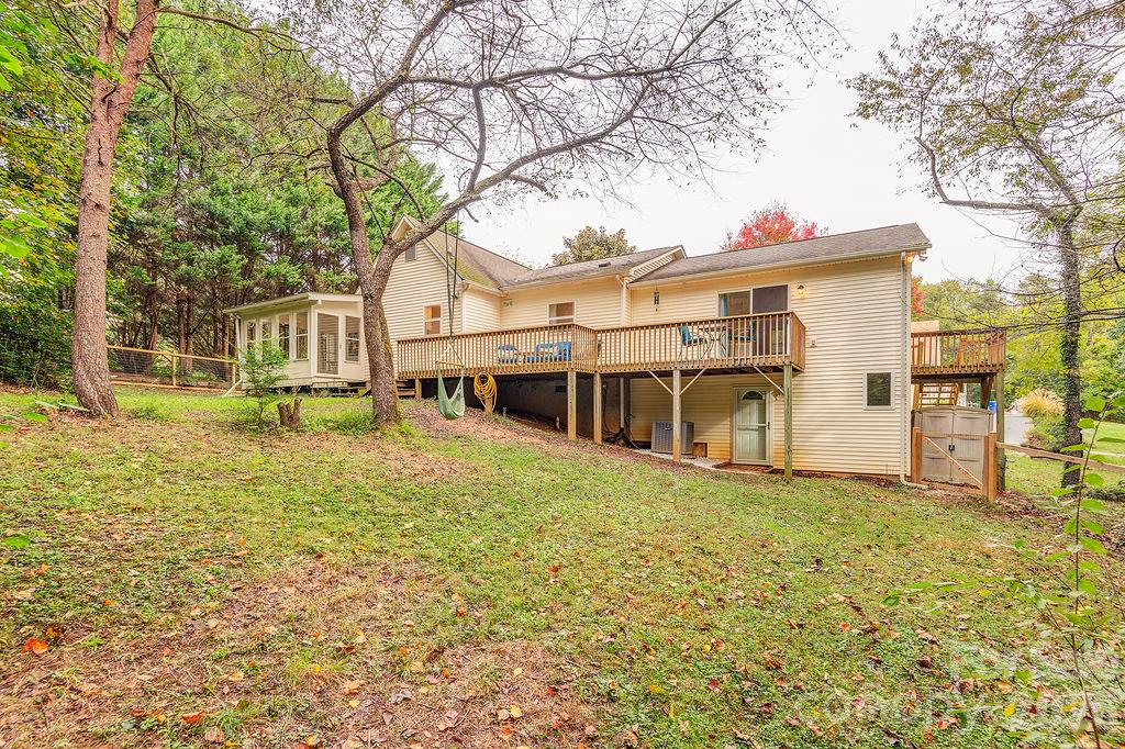 5 Parkway Creek Drive
