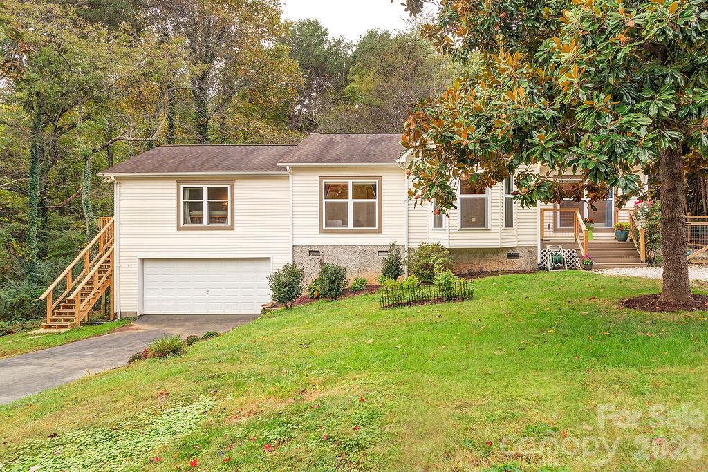 5 Parkway Creek Drive