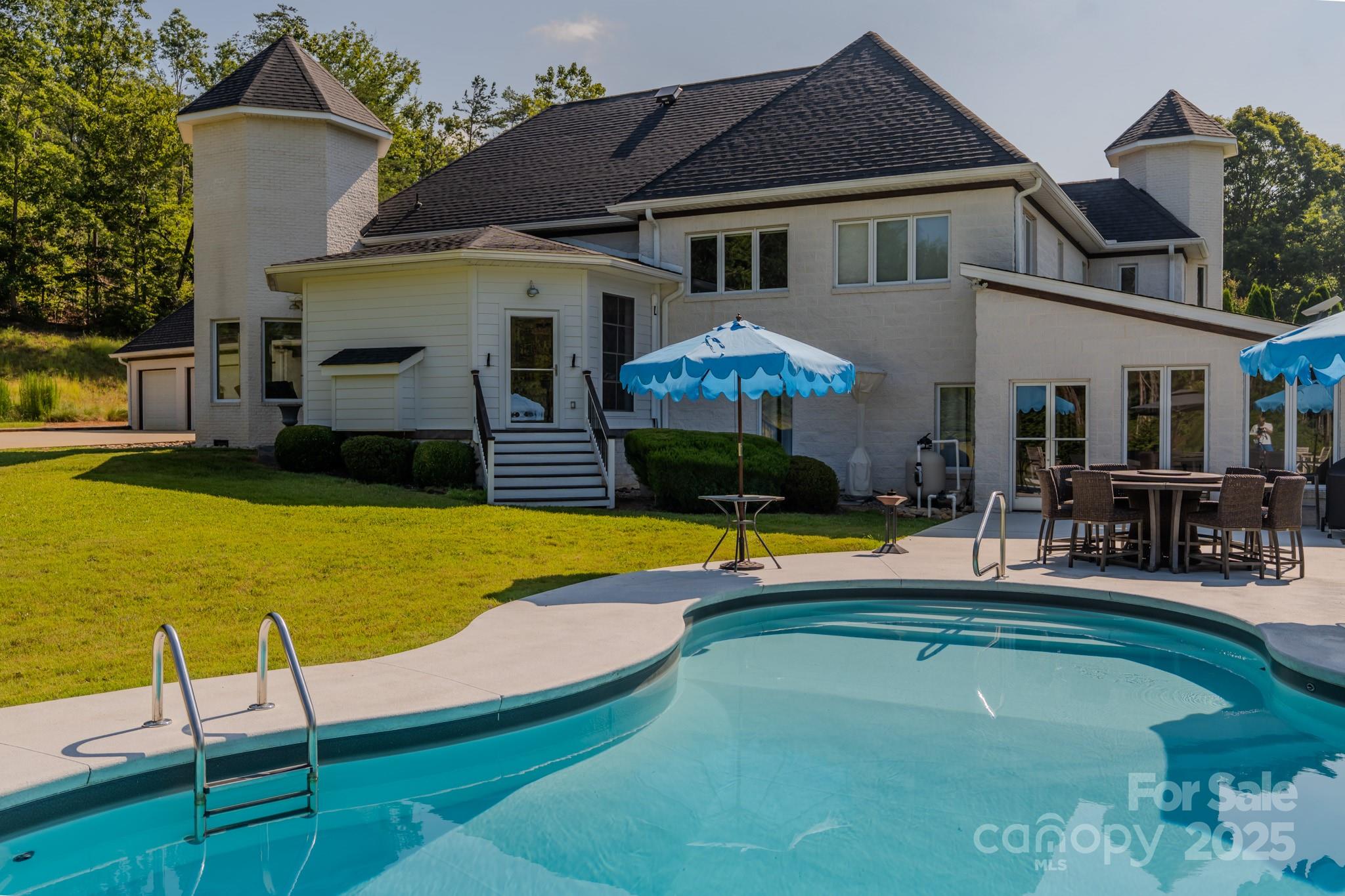300 Springhill Drive
