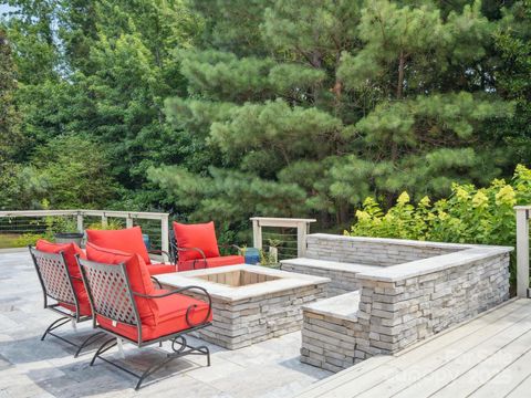 2751 Collaroy Road Waxhaw NC 28173