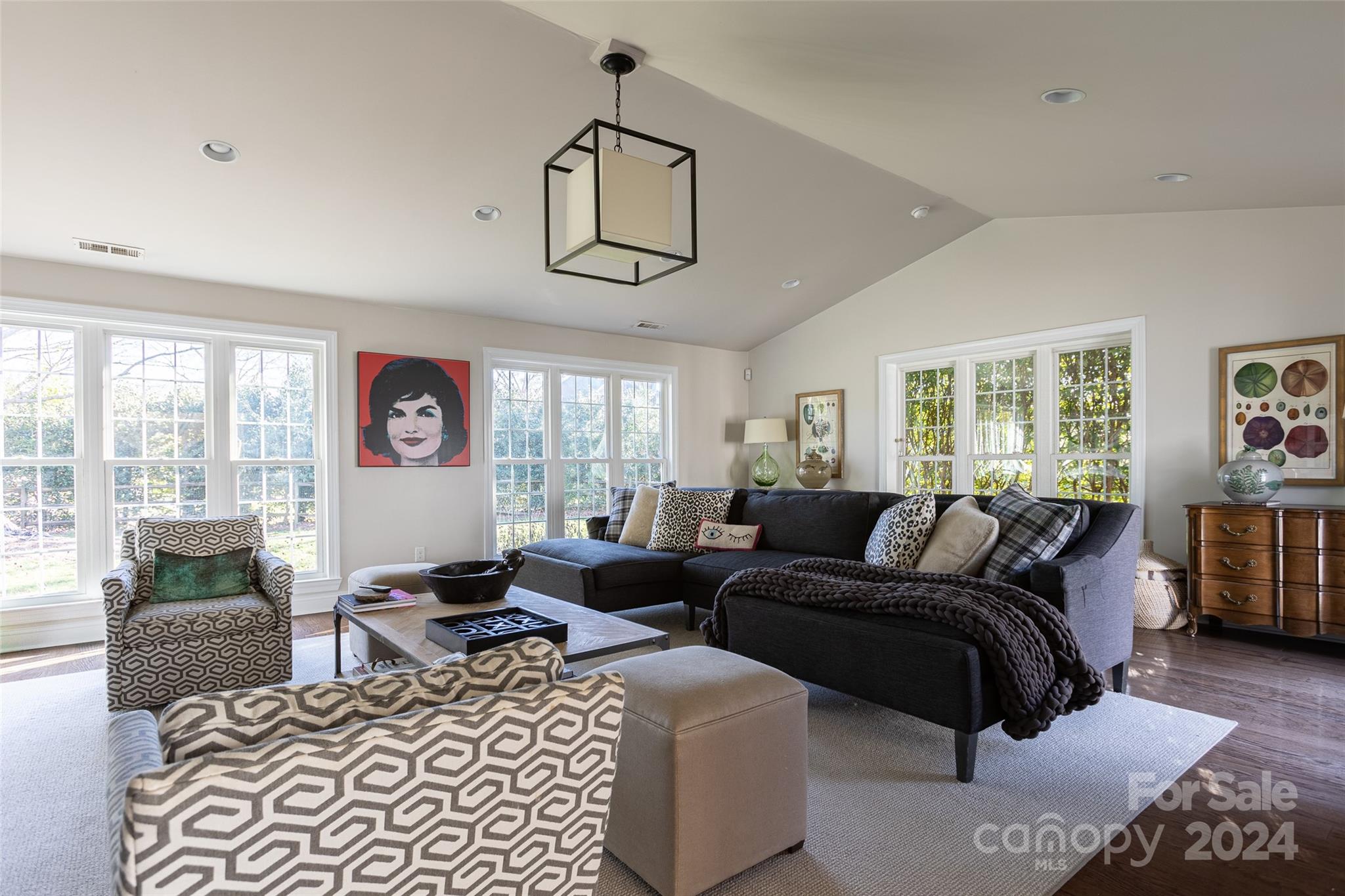 Montibello - Residential