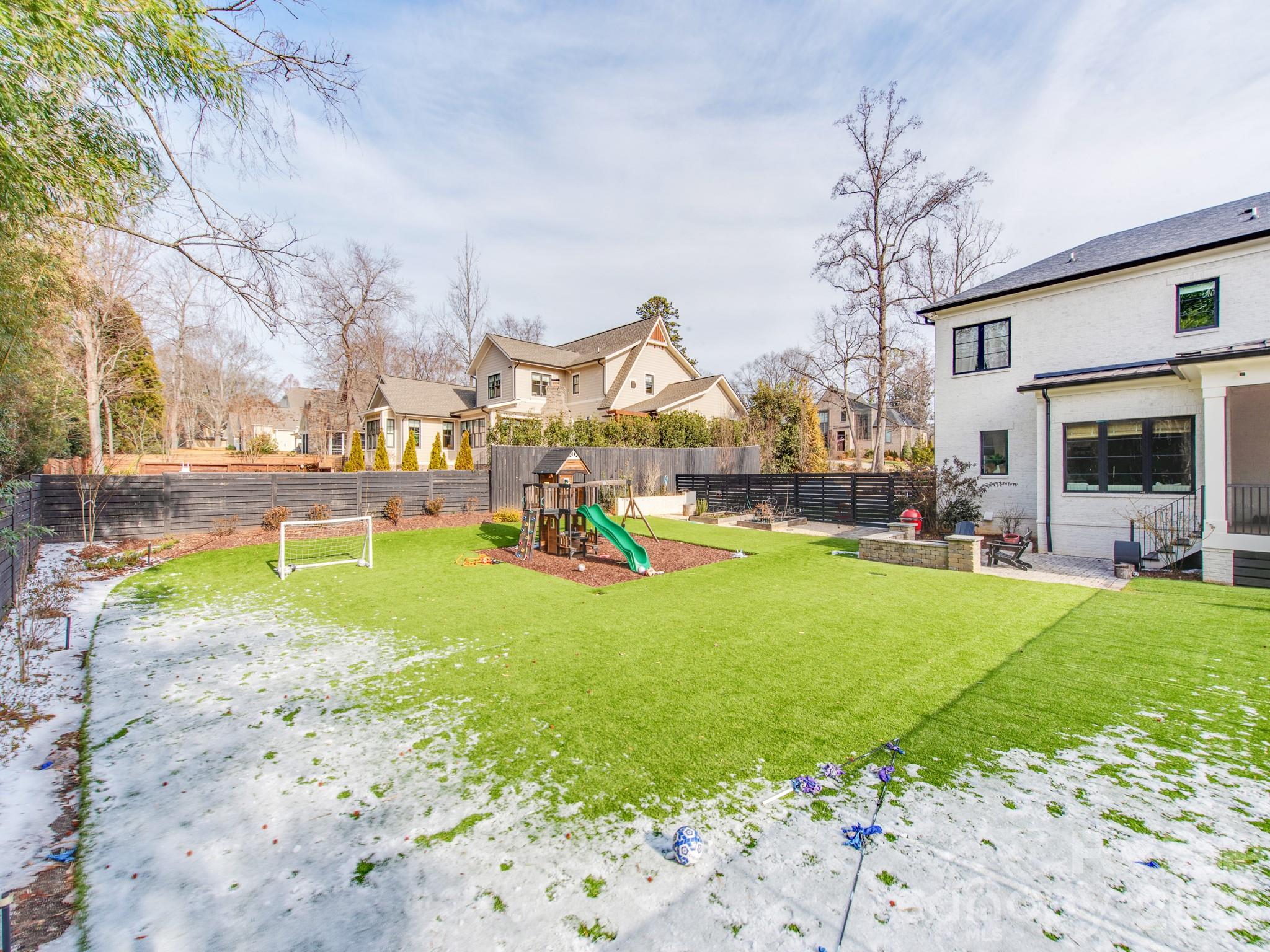 Mammoth Oaks - Residential