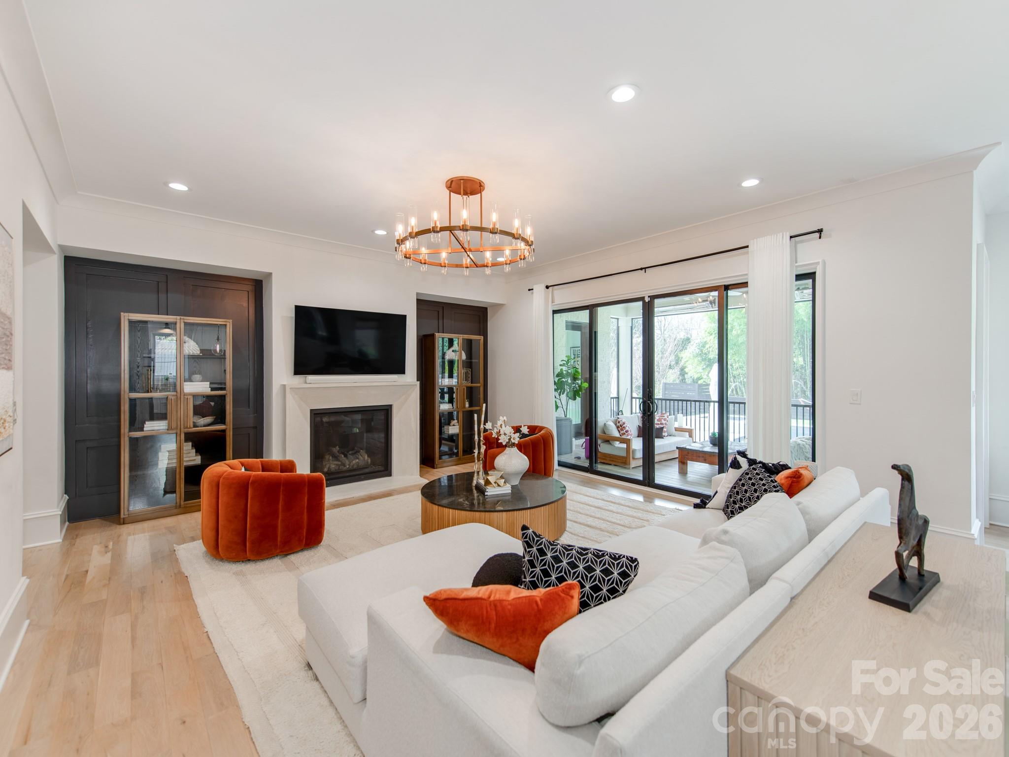 Mammoth Oaks - Residential