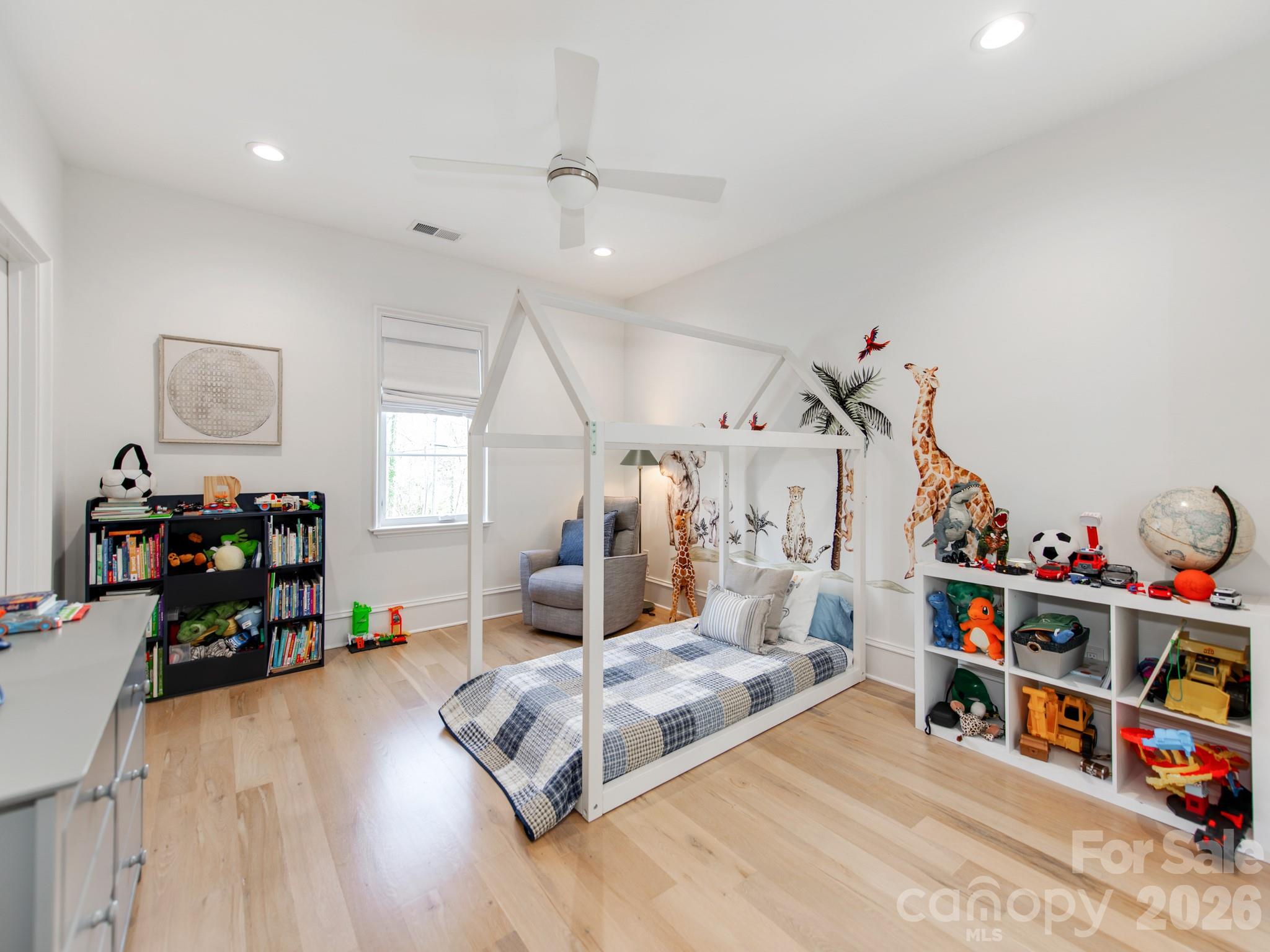 Mammoth Oaks - Residential