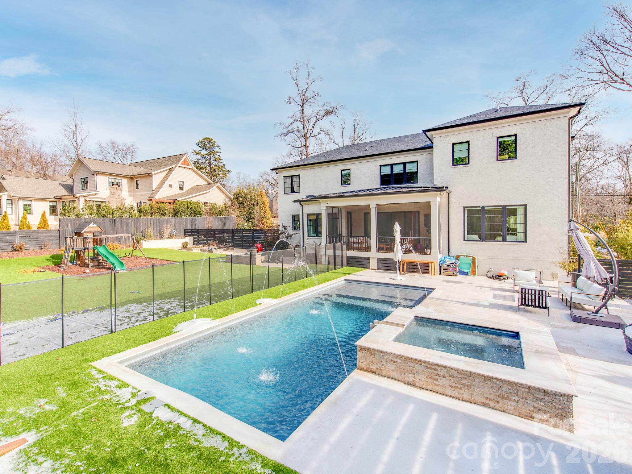 Mammoth Oaks - Residential