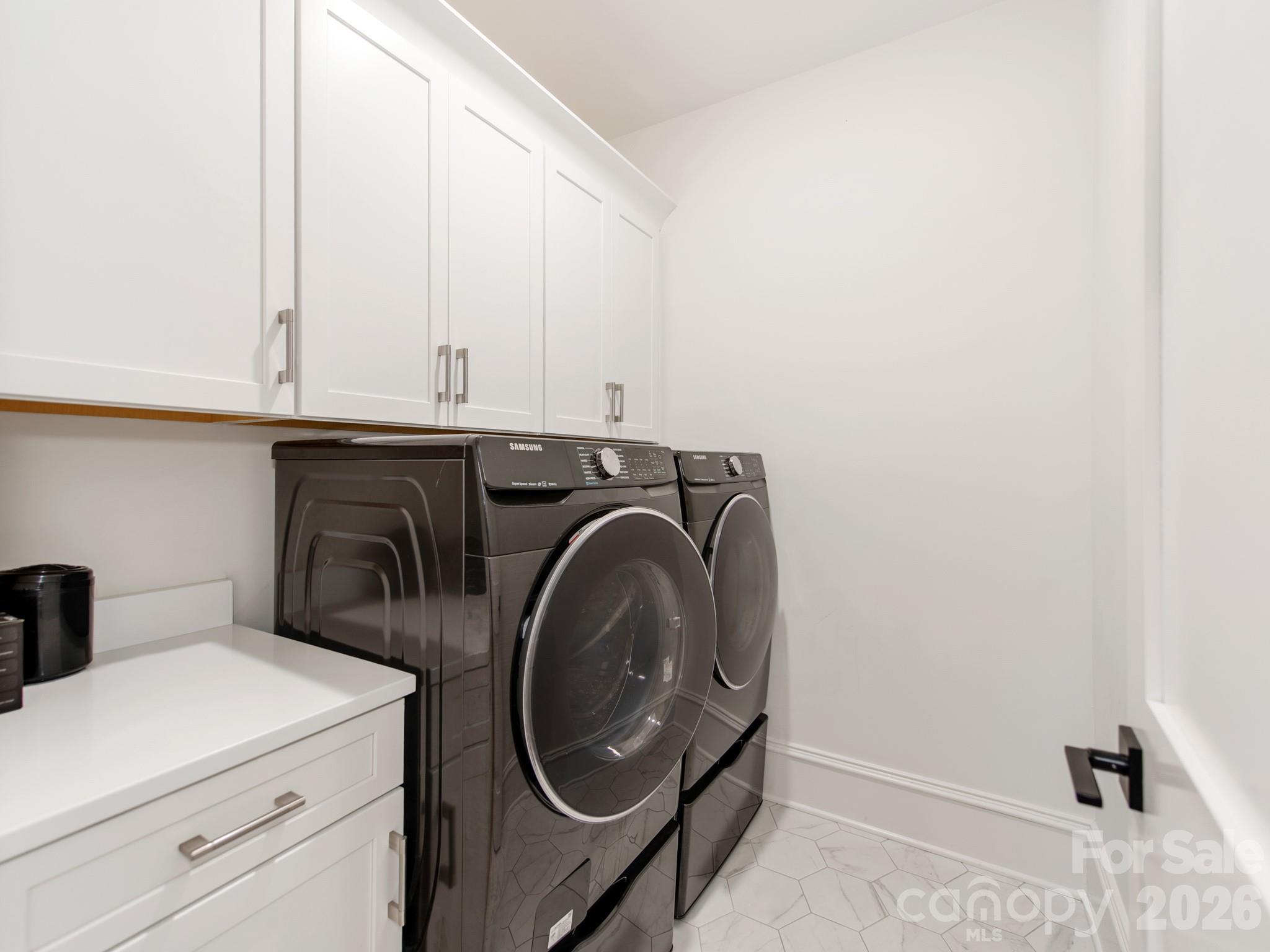 Mammoth Oaks - Residential