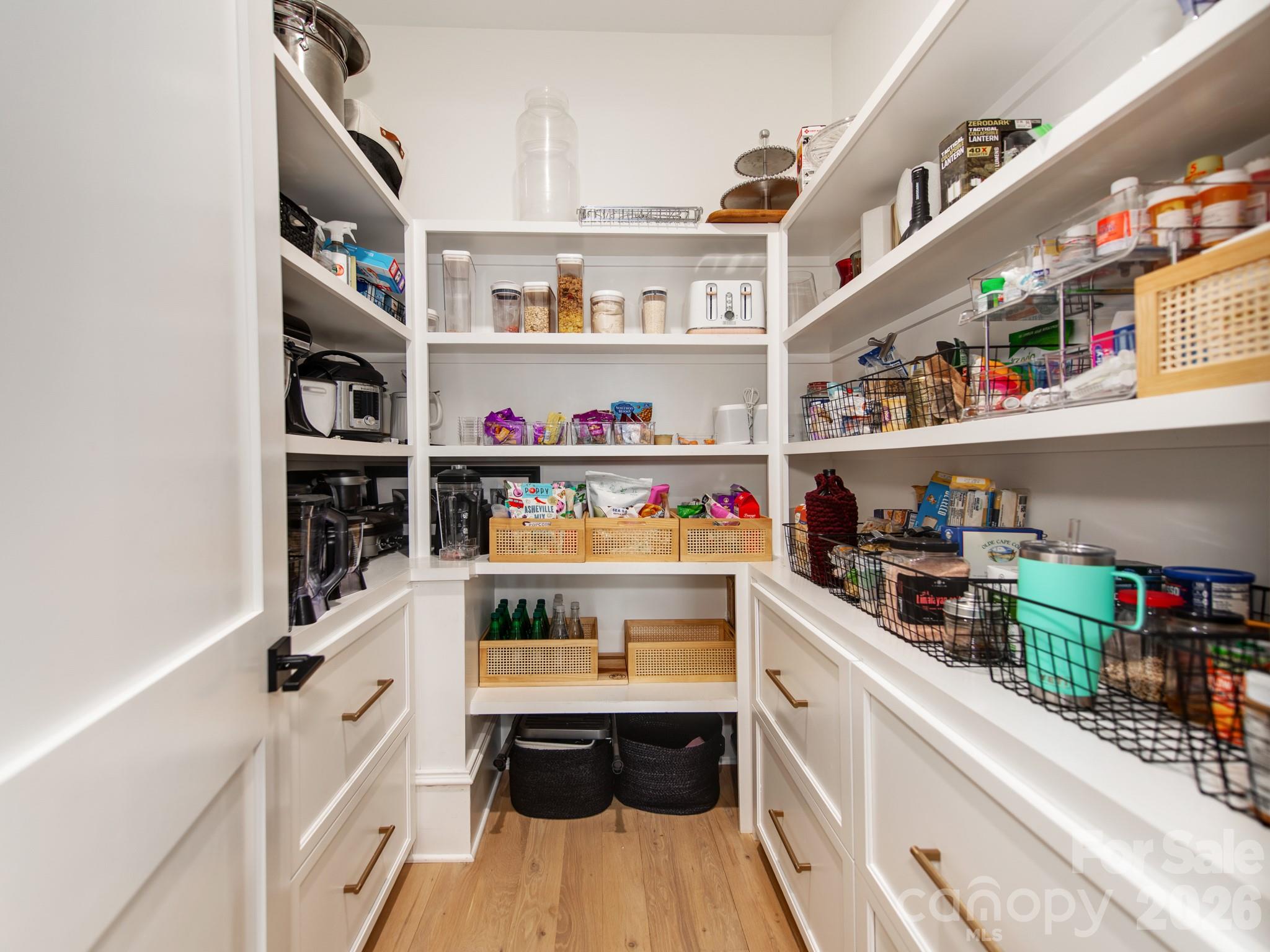 Mammoth Oaks - Residential