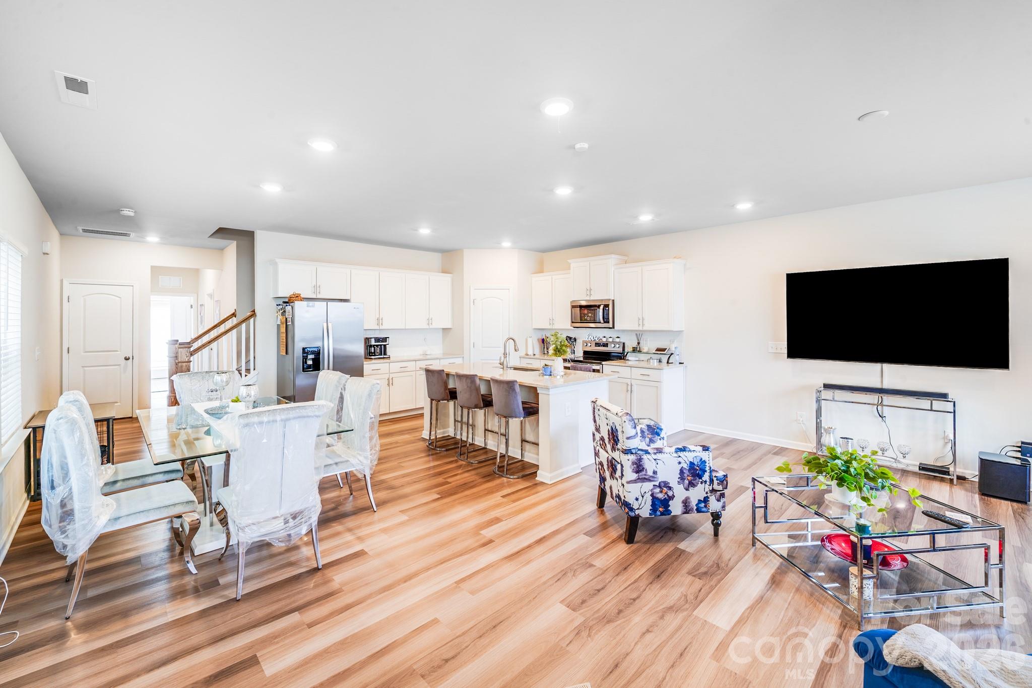 Sagecroft - Residential