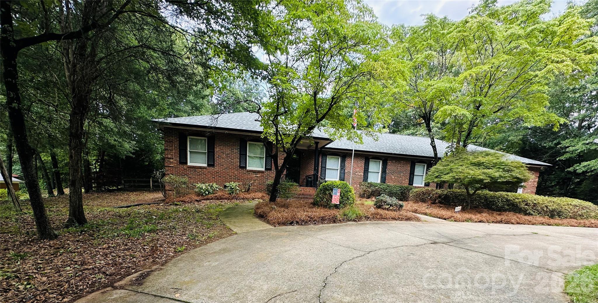 111 Forest Hills Drive