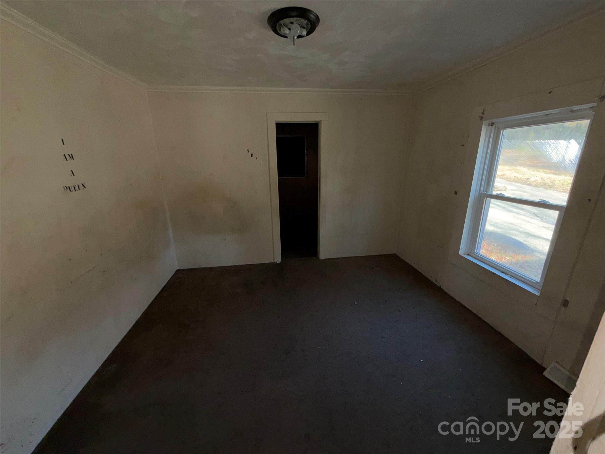 1424 W Mauney Avenue