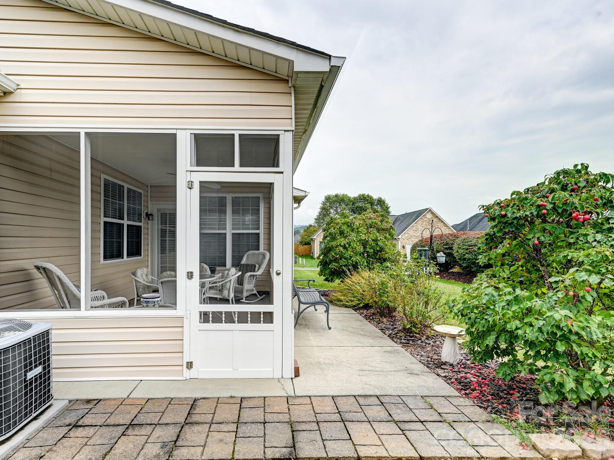 River Stone - Residential