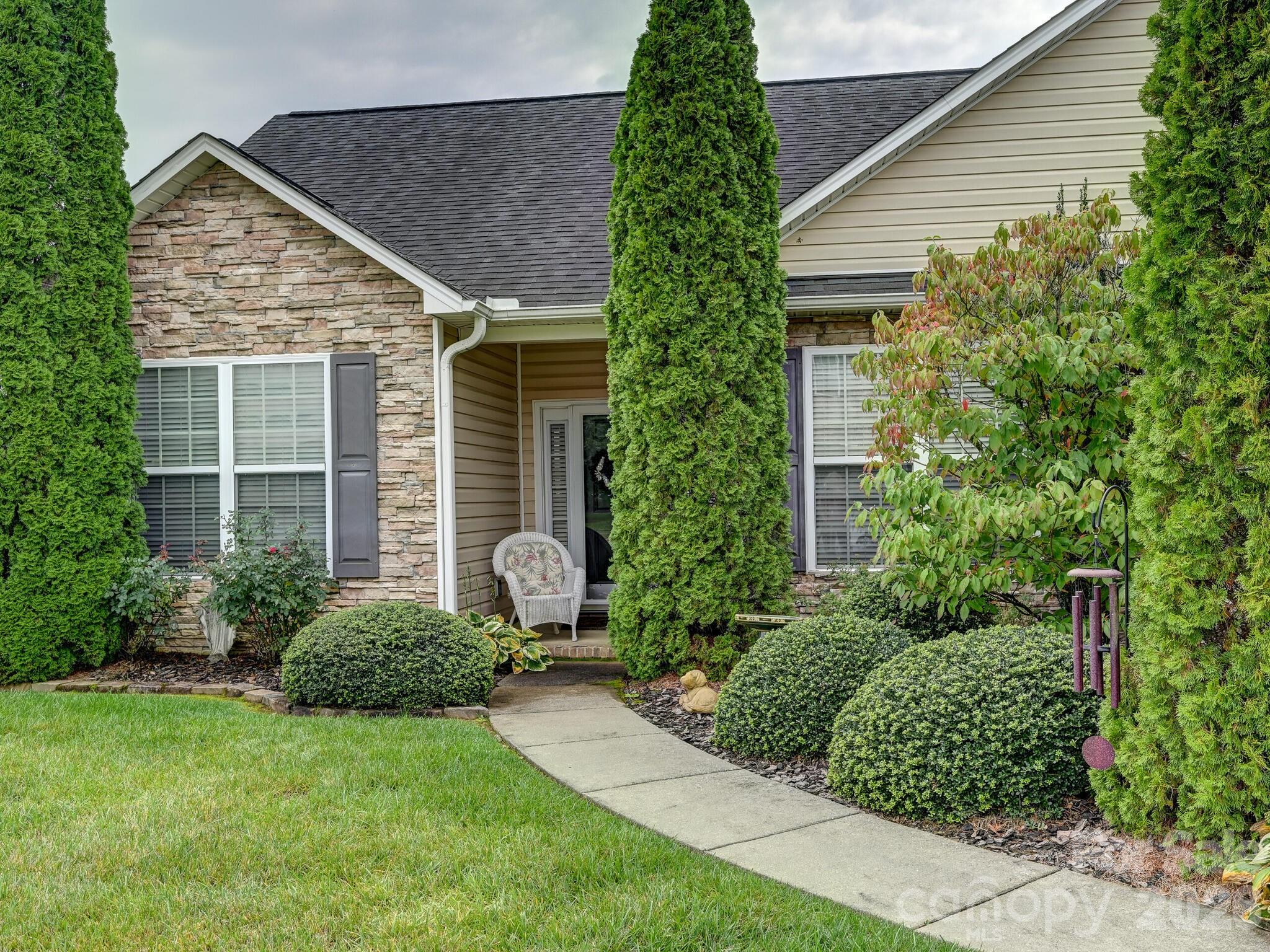 River Stone - Residential
