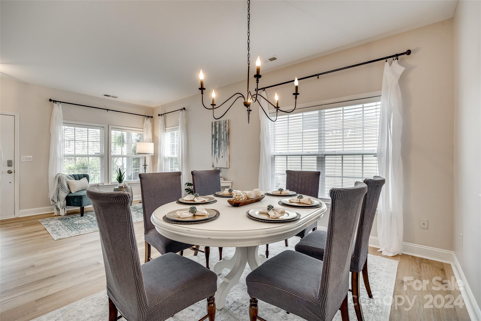 English Trails - Residential