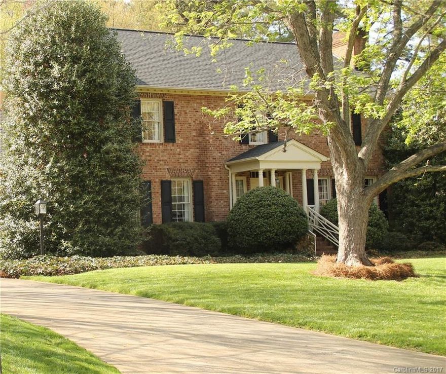 Live behind the gate.  This house is ready for new owner.  It has a wing with separate entrance, bath no kitchen. Would not take much to make a second living quarters.  Gated driveway.  You can live behind two gates at this house. PRIVACY