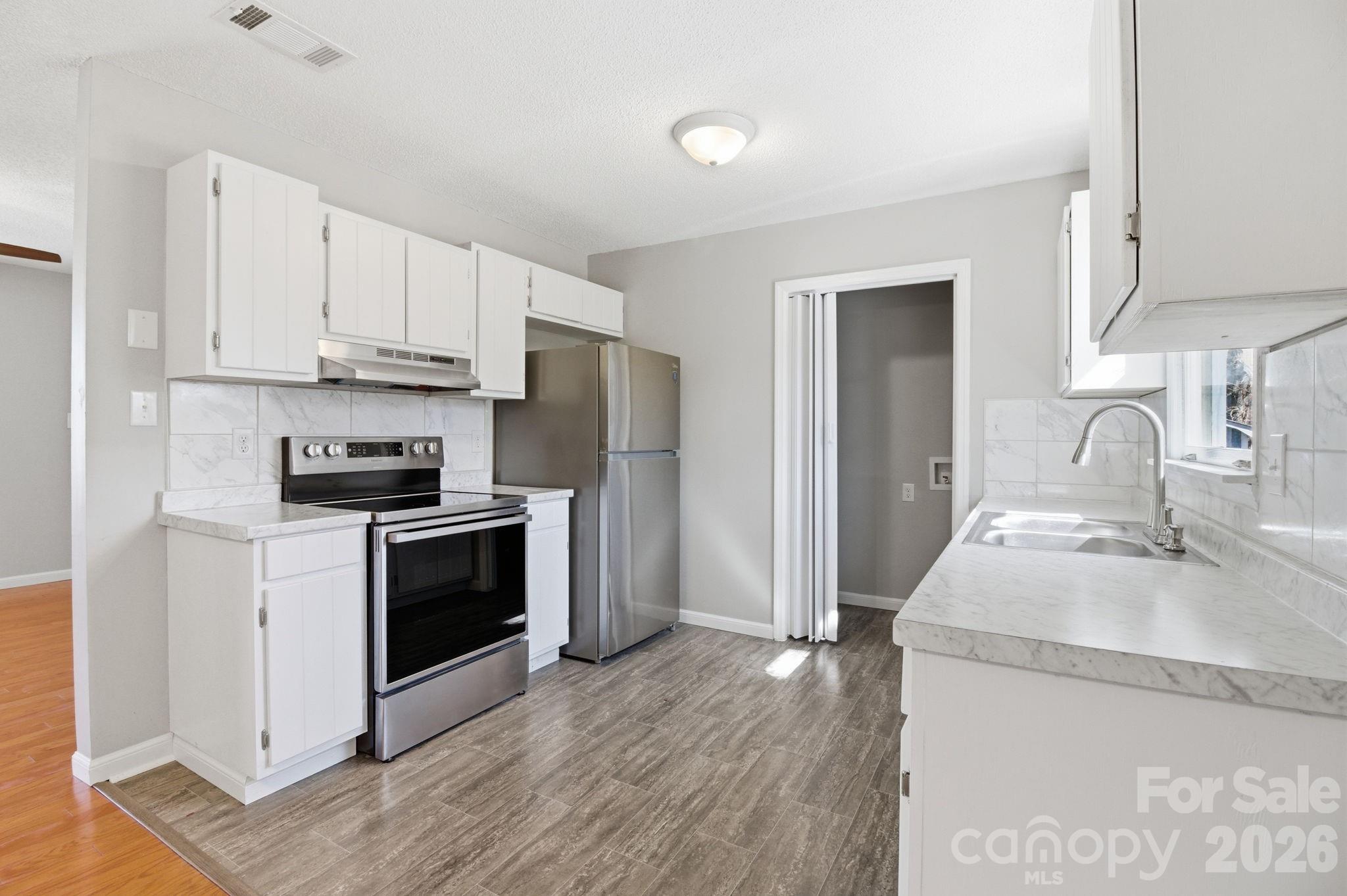 707 Creekridge Drive