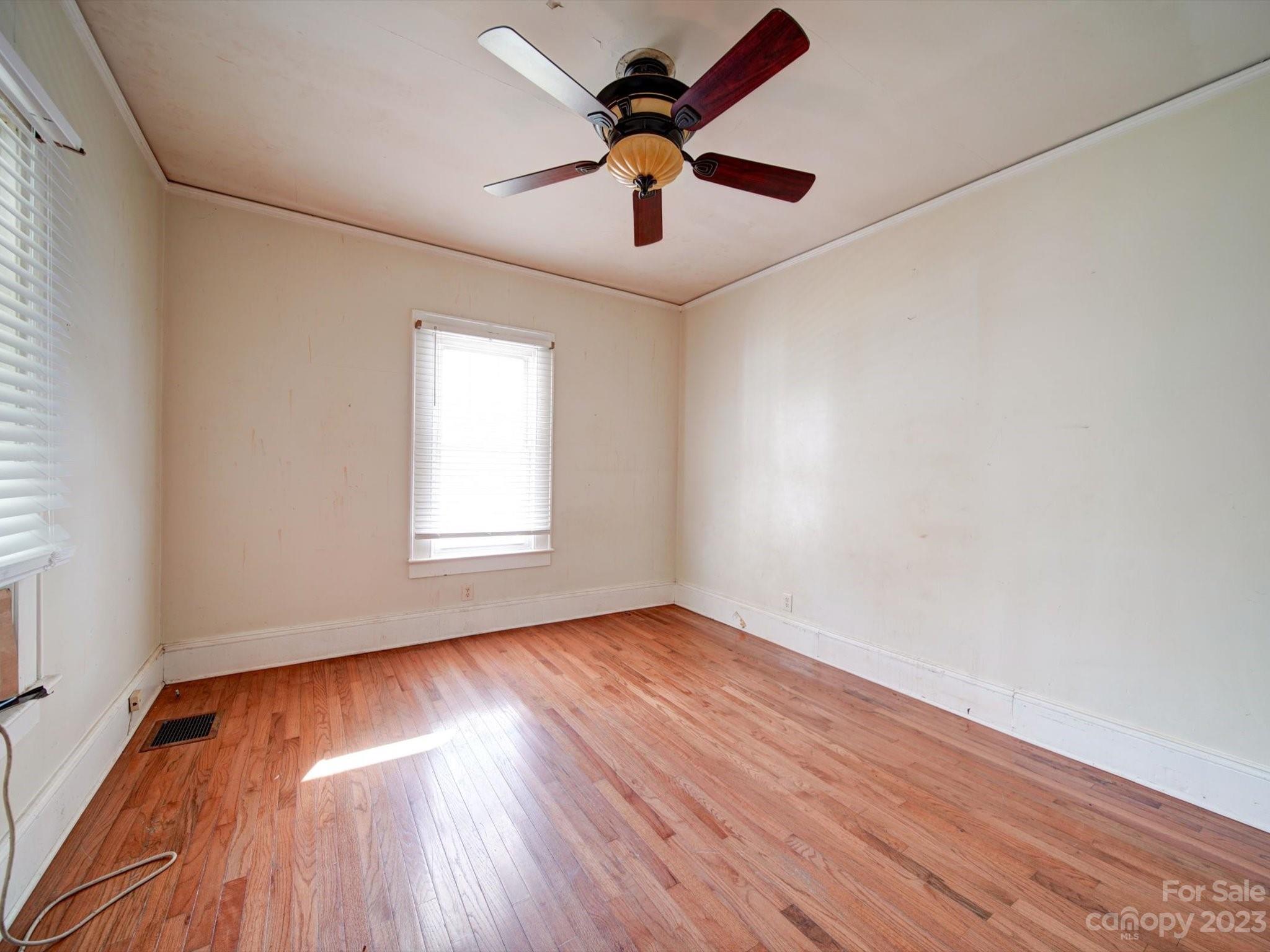 Lincoln Park - Residential