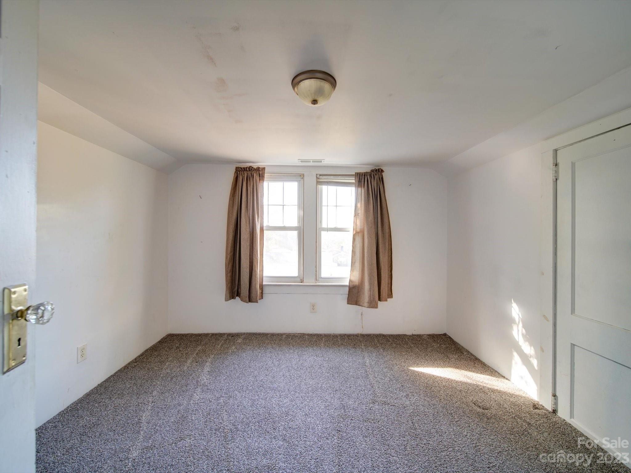 Lincoln Park - Residential