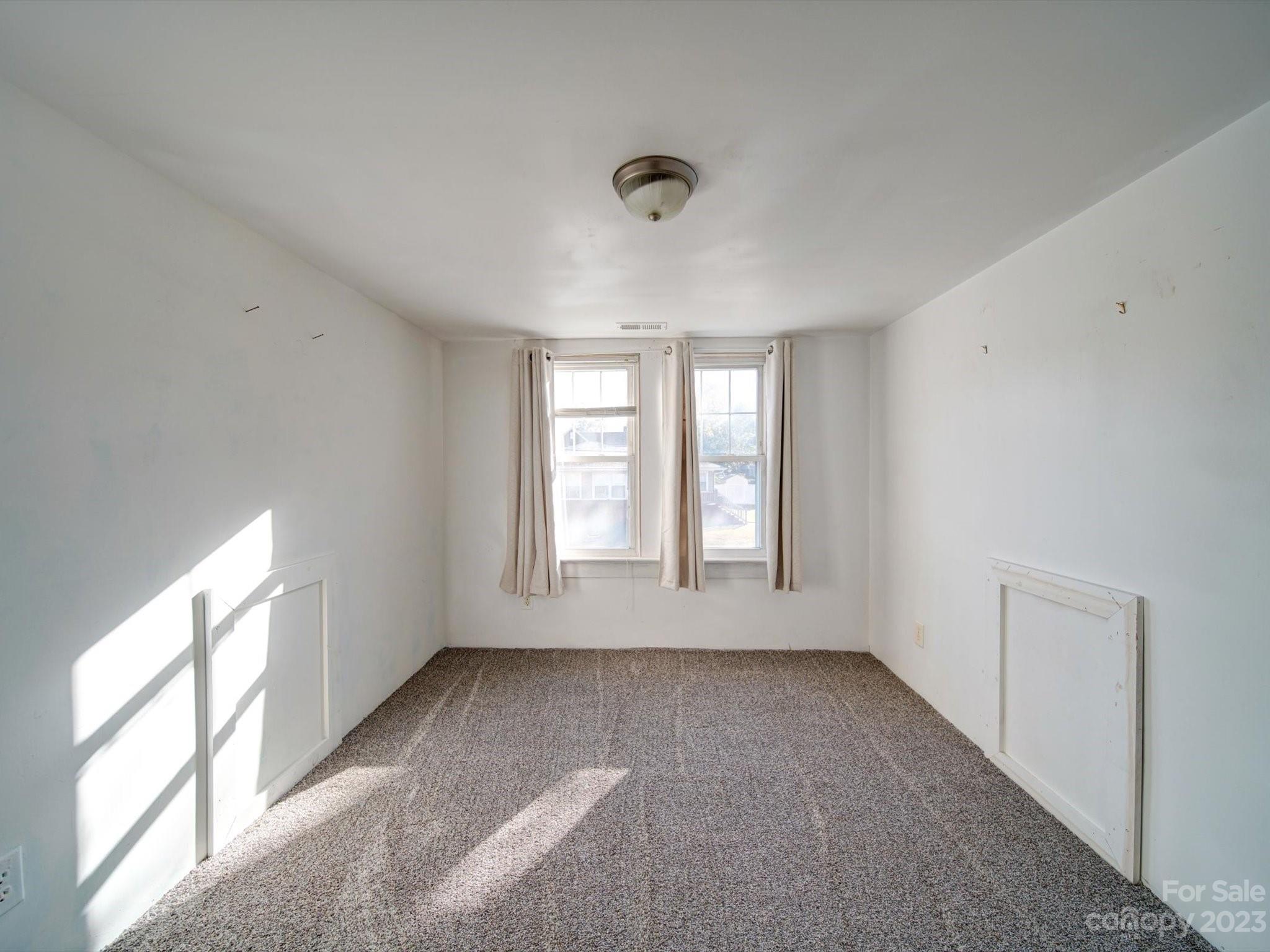 Lincoln Park - Residential