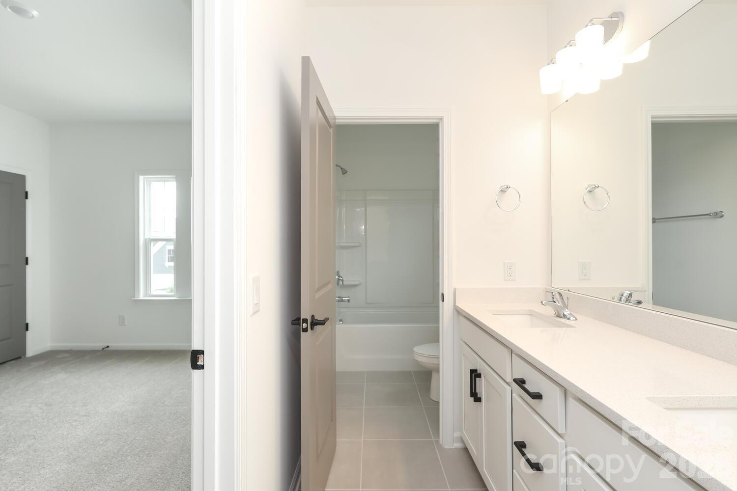 The Estates At Sugar Creek - Residential