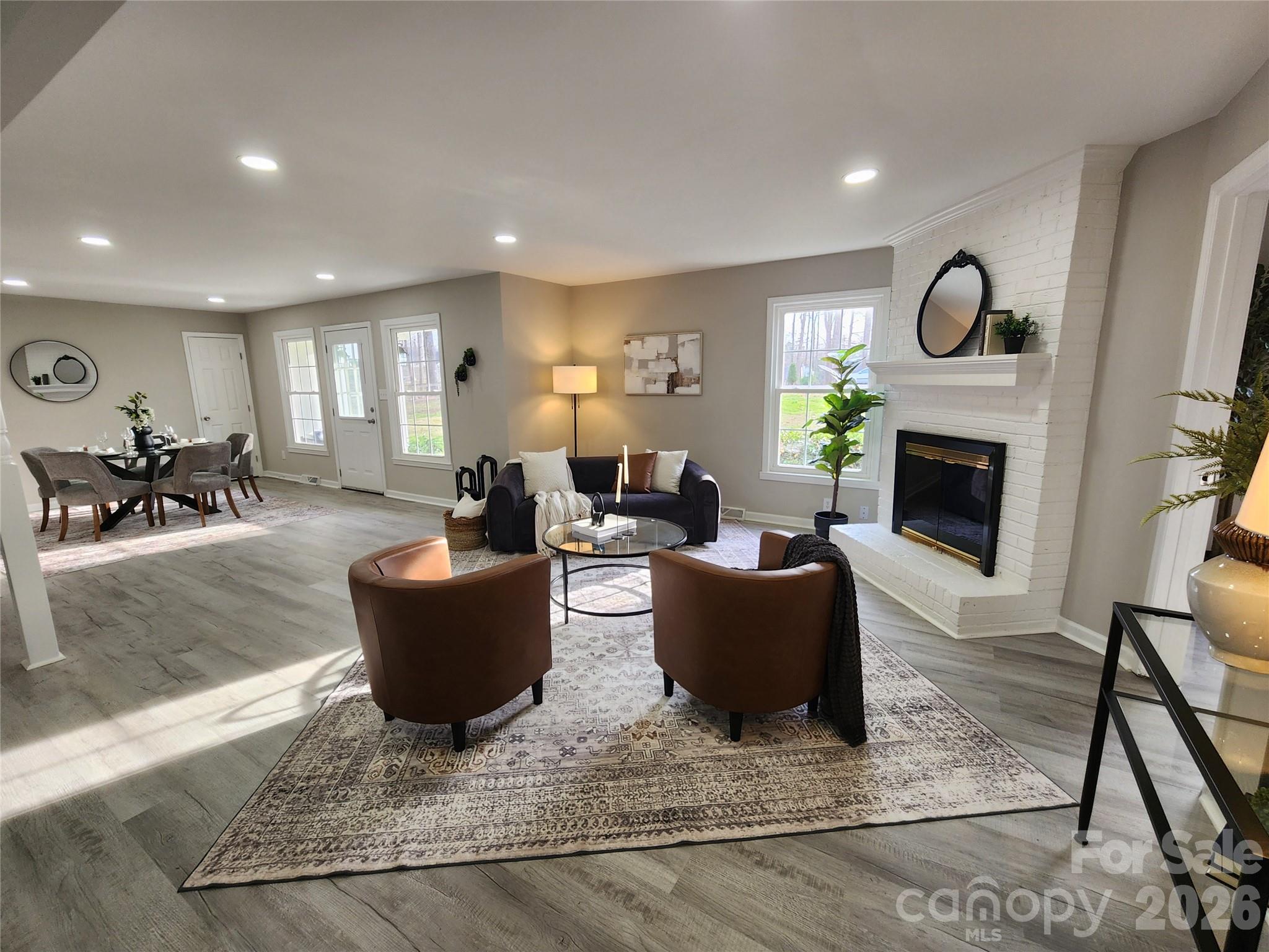 2411 Kimway Drive L17