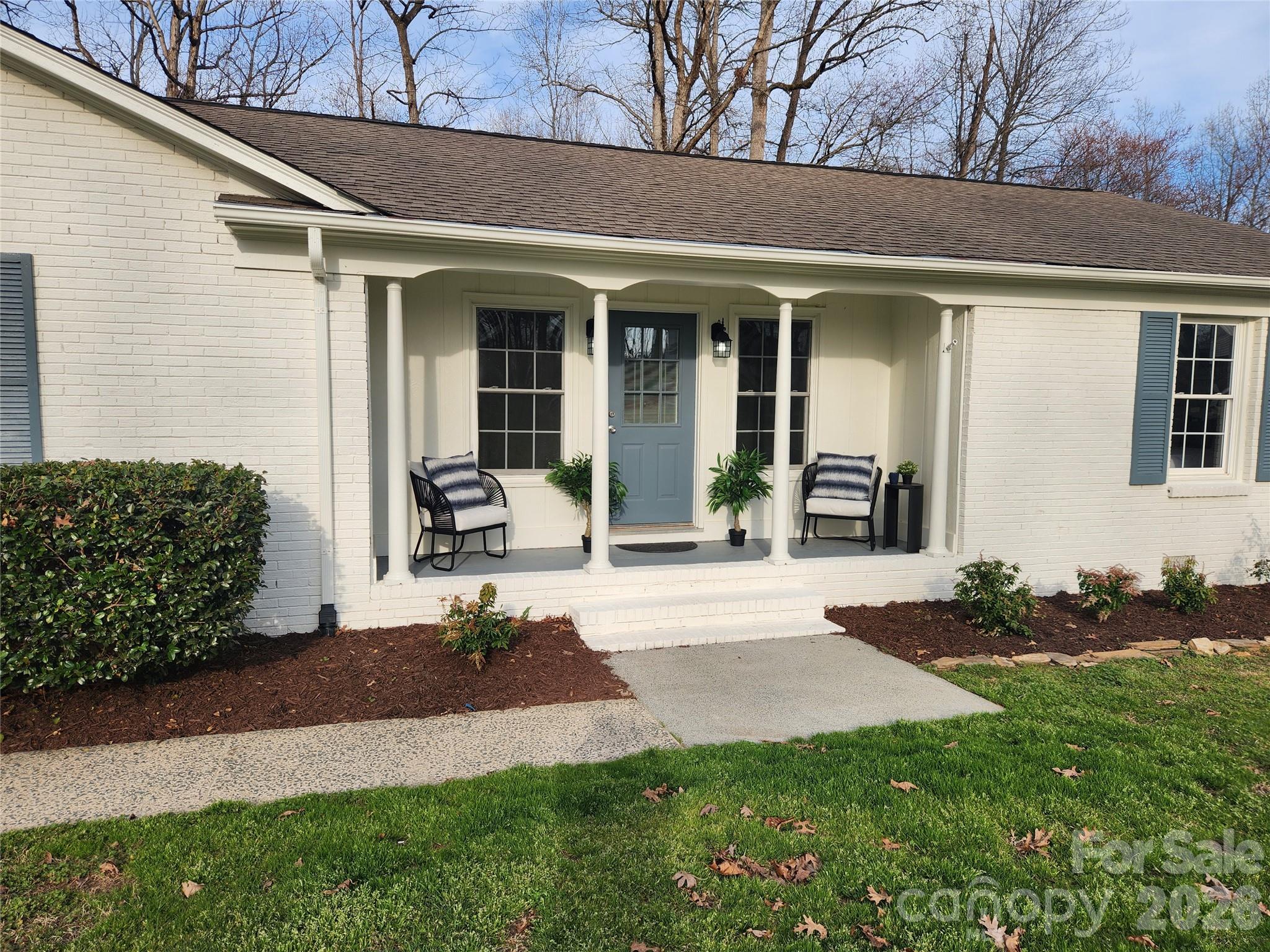 2411 Kimway Drive L17