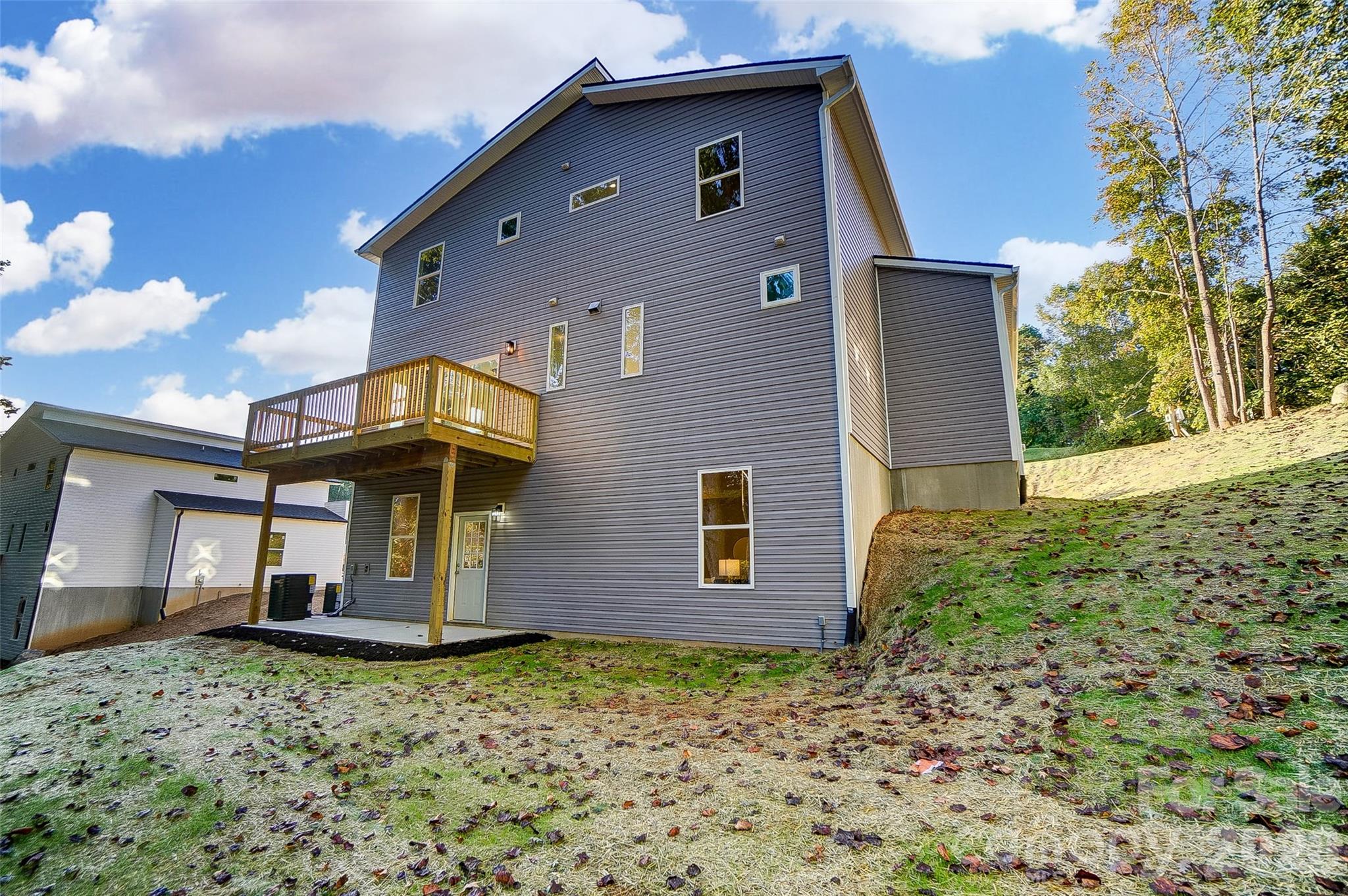 English Hills - Residential