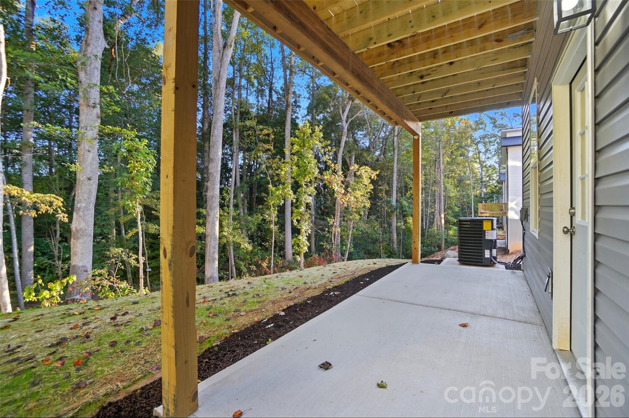 English Hills - Residential