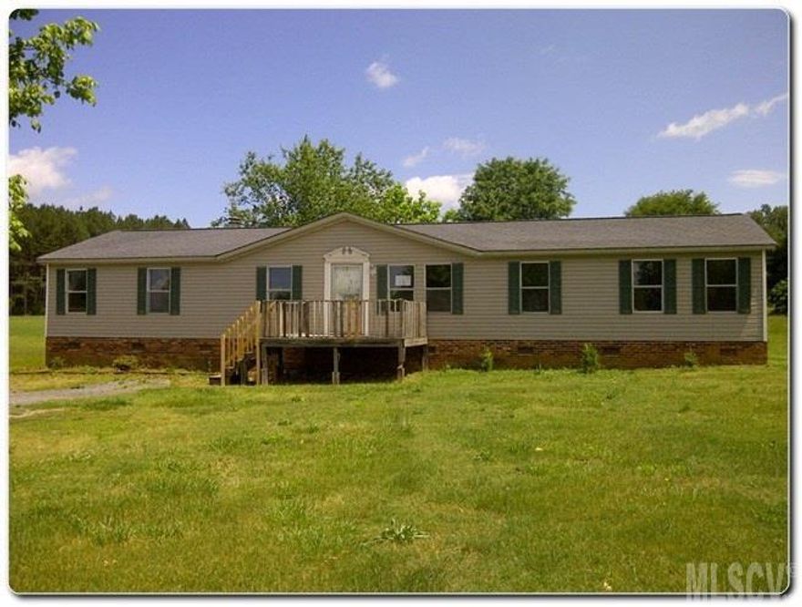 Charming Doublewide in Vale! Home has a nice long driveway and is nicely situated on the back side of the 1 acre lot, interior is open. Property is owned by the US Dept. of HUD, 381-841385 Insurability “UI”, Subject to Appraisal. Seller makes no representations or warranties as to property condition, HUD Homes are Sold “As-Is”. Pre-1978 Properties to include LBP Notices, Seller may contribute up to 3% buyer closing costs, upon buyer request when bid is placed. "EQUAL HOUSING OPPORTUNITY"