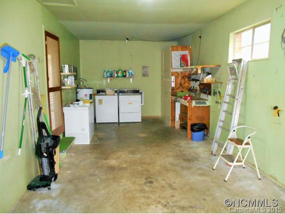 Pisgah Shadows - Residential