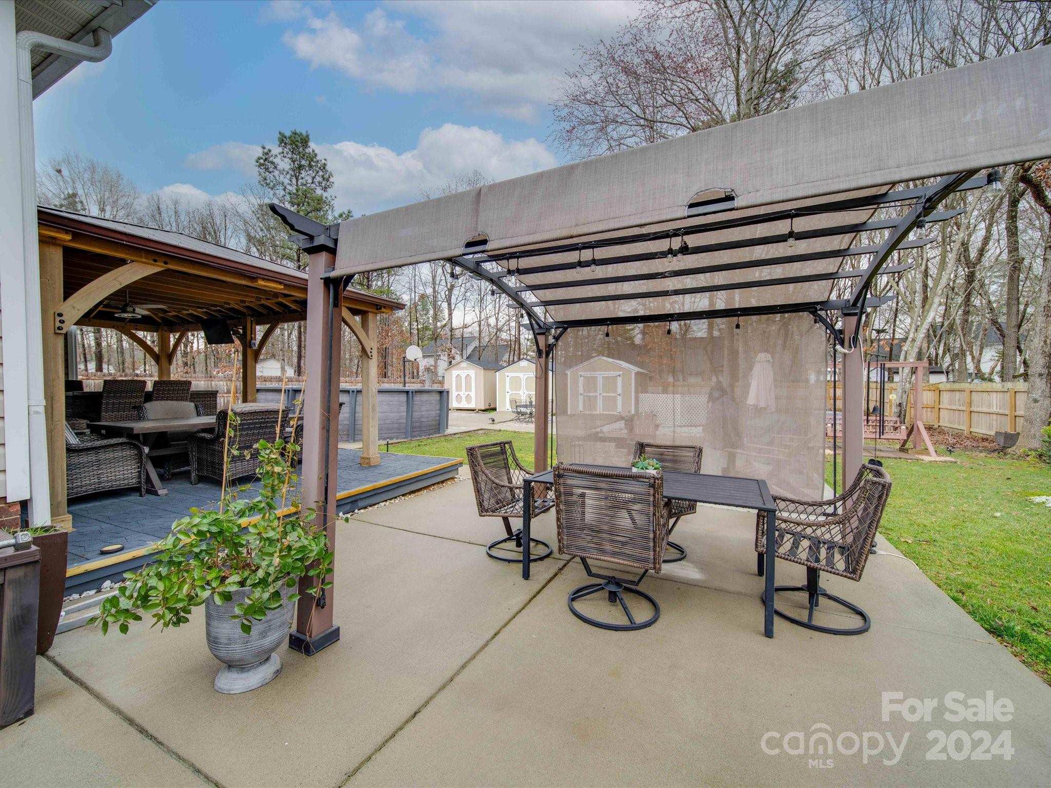 Hamilton Place - Residential