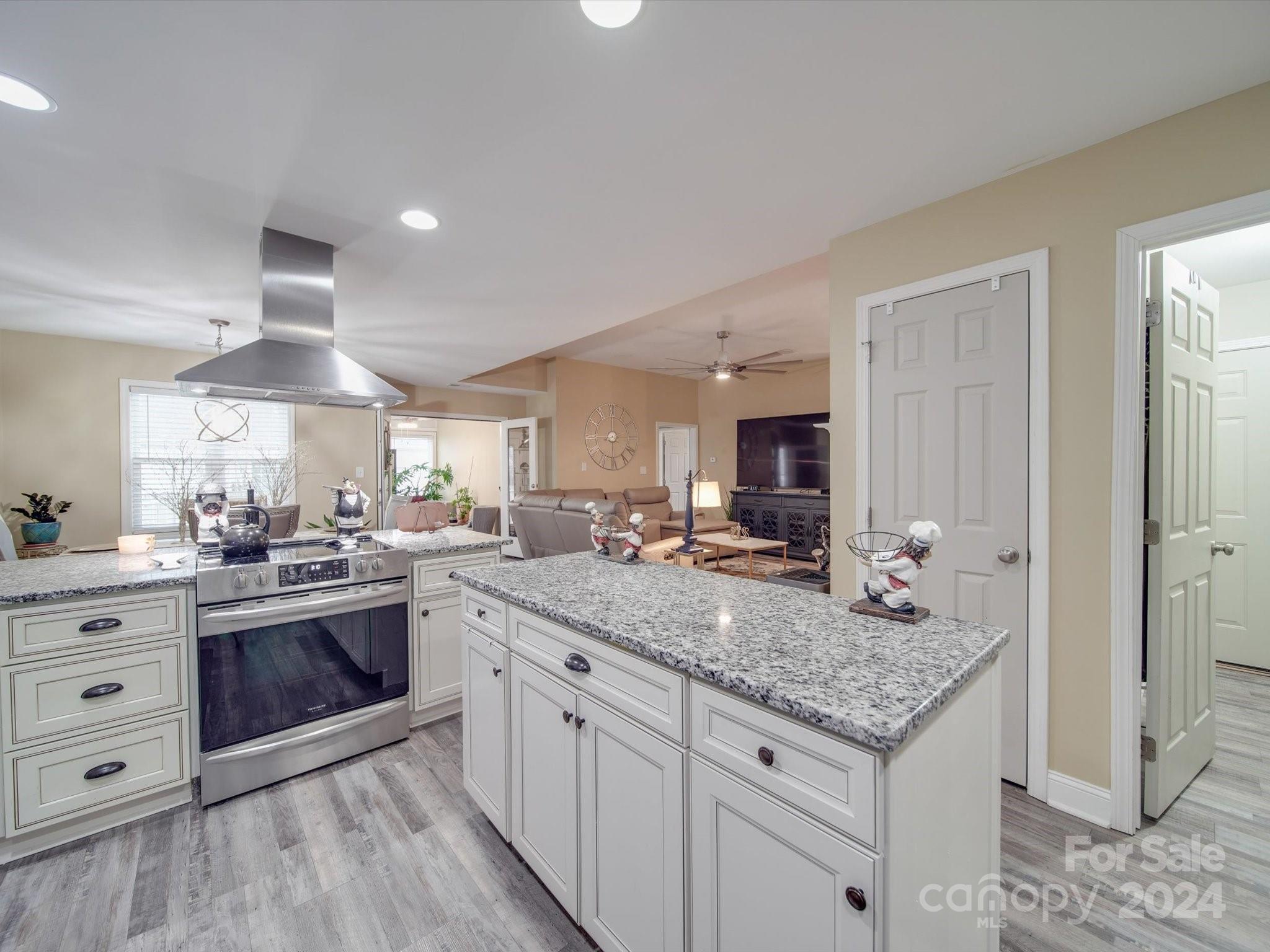 Hamilton Place - Residential