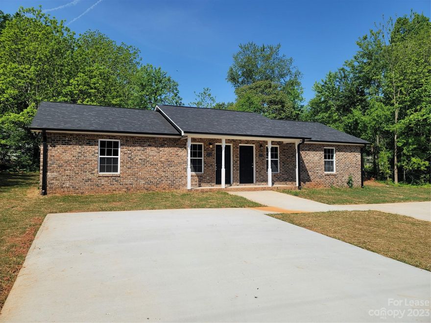 Brand new duplex unit available! Beautiful kitchen with granite countertops and a refrigerator!  2 spacious bedrooms and a full bath. Luxury vinyl plank throughout. Nice backyard with a storage closet off the patio. Property not available until January 7th  Listing agent owned.