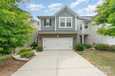15524 Scholastic Drive Charlotte NC 28277