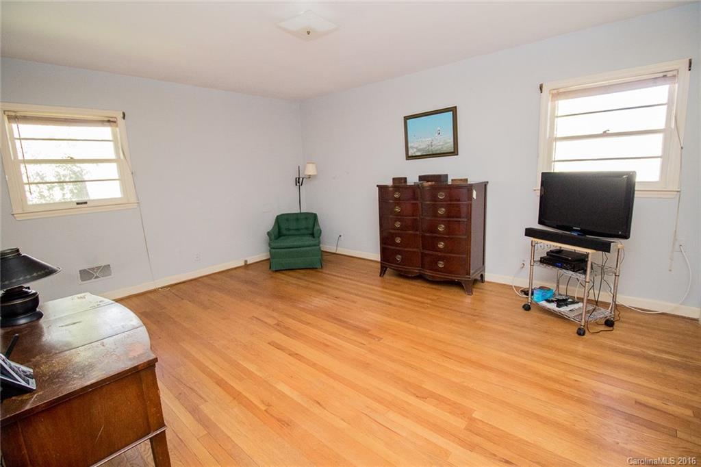 Barclay Downs - Residential