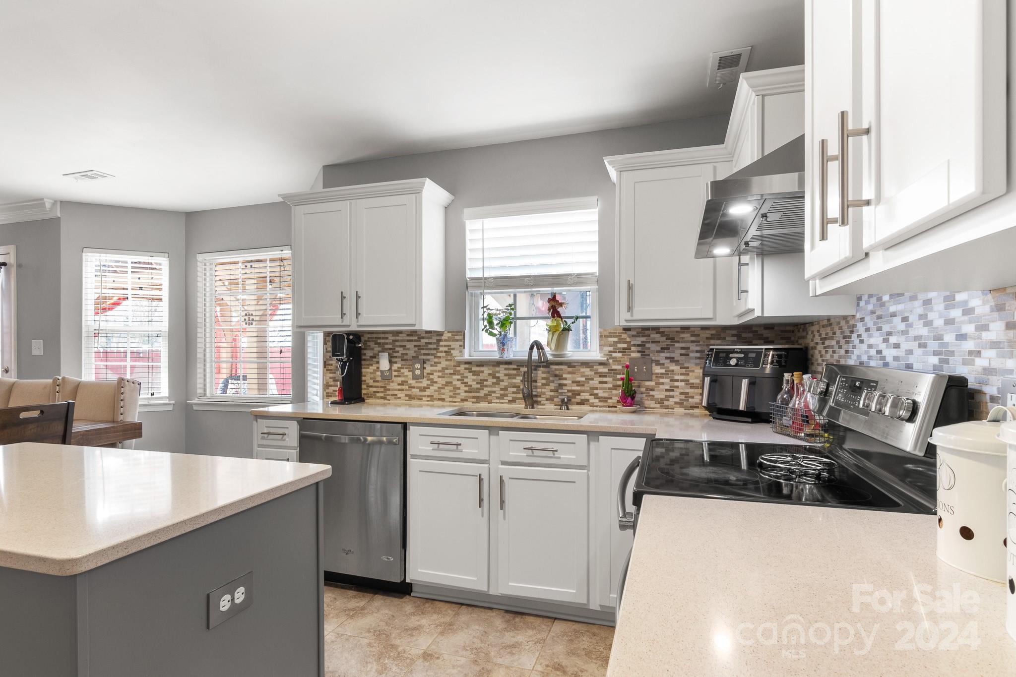 Steele Creek - Residential