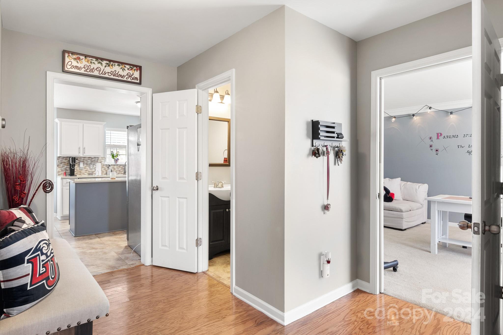 Steele Creek - Residential