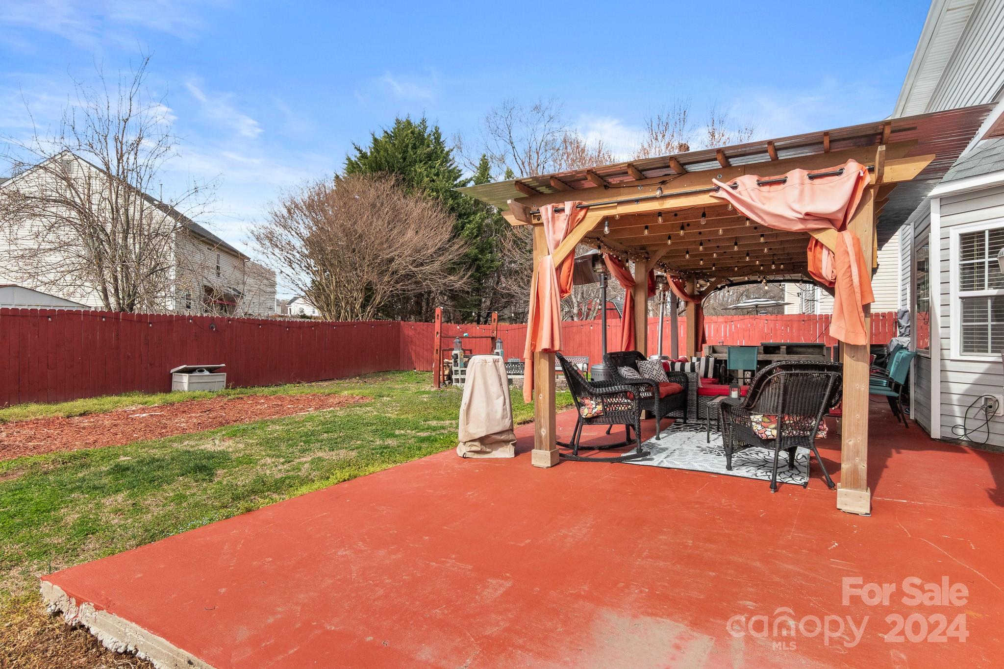 Steele Creek - Residential