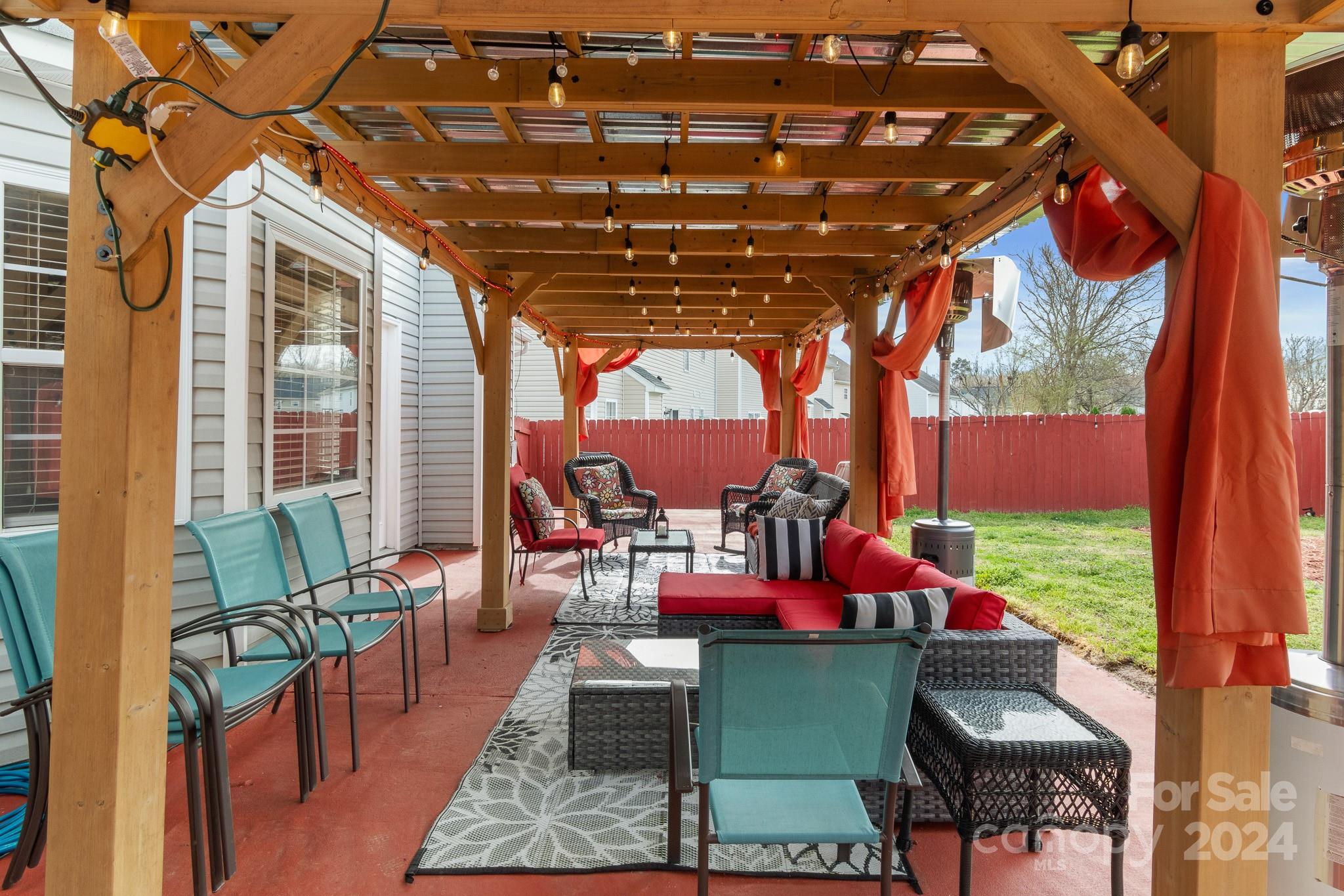 Steele Creek - Residential
