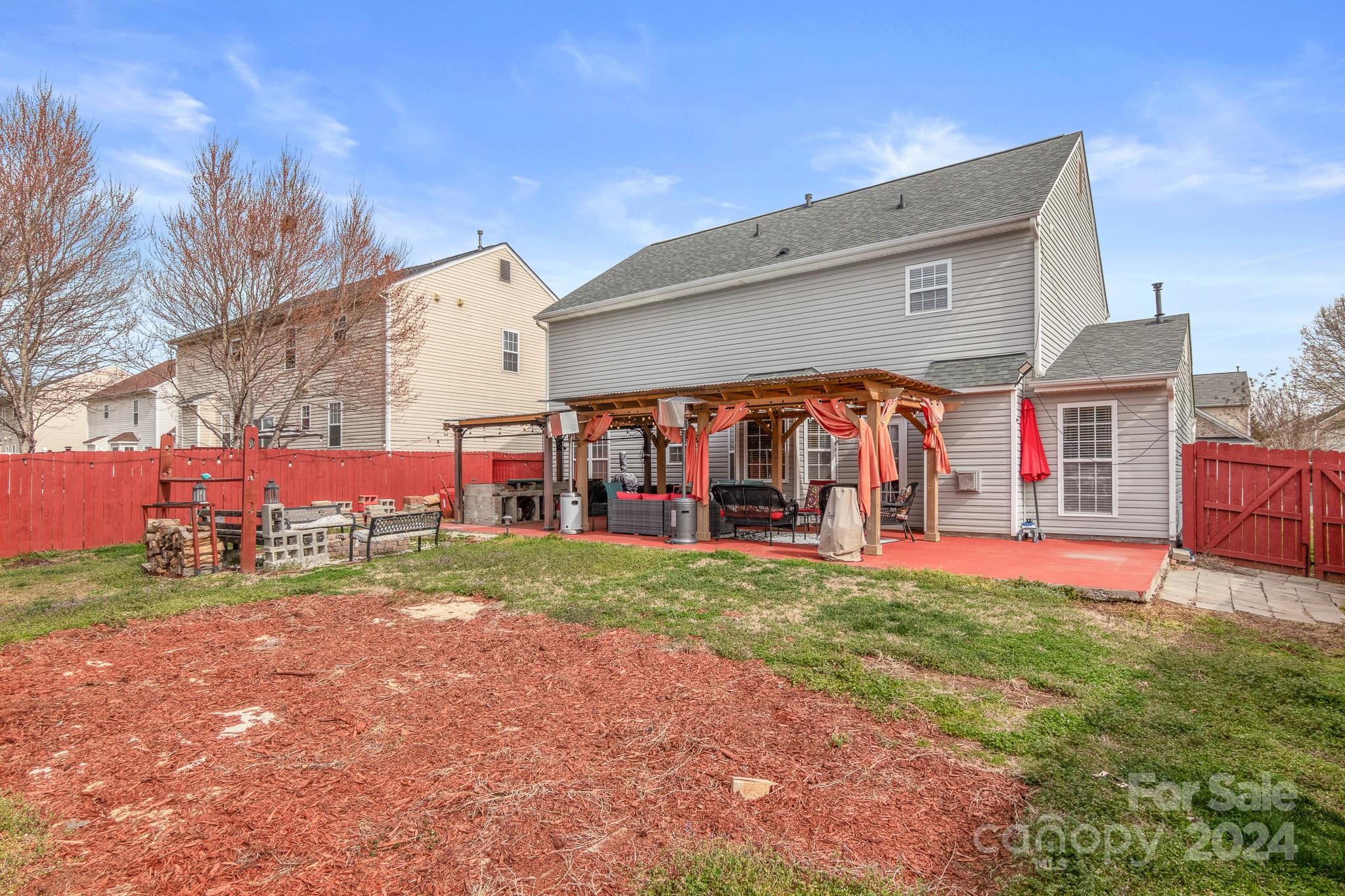 Steele Creek - Residential