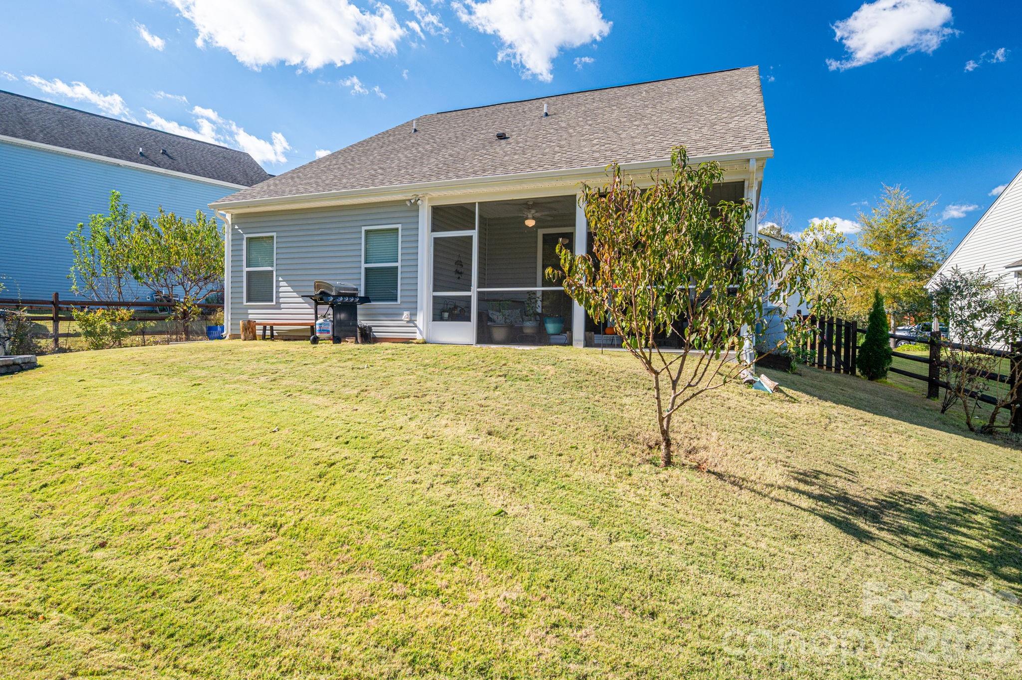 River Falls - Residential