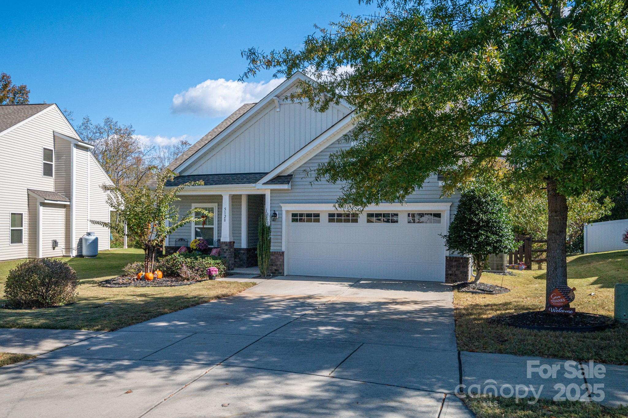 5128 Meadow Woods Drive