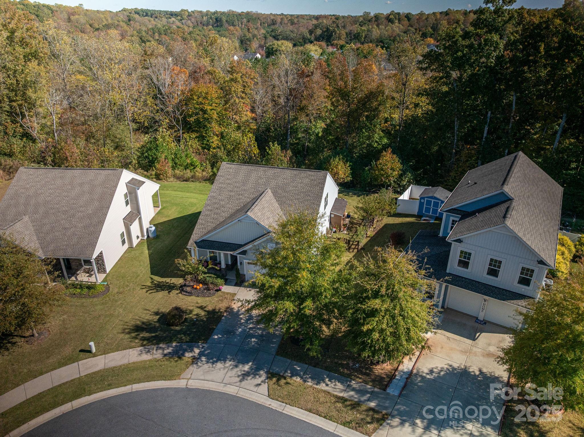 5128 Meadow Woods Drive