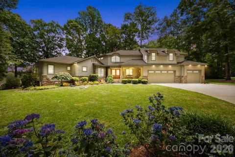 Photo of 165 Woodstream Circle, Mooresville, NC 28117 (MLS # 4394552)