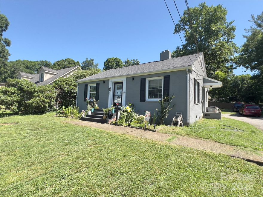 Discover this charming property ideally located close to shopping, restaurants, and local amenities! Enjoy the convenience of nearby access to the local Greenway, perfect for outdoor enthusiasts and leisurely strolls. The home features a spacious, flat backyard, providing an excellent space for gatherings, gardening, or simply relaxing in the sun. Inside, you'll find cozy living areas and a well-appointed kitchen, ideal for family living. With its prime location and lovely outdoor space, this home is perfect for anyone looking to blend comfort with convenience!! Don’t miss out on this fantastic opportunity! New hot water heater.