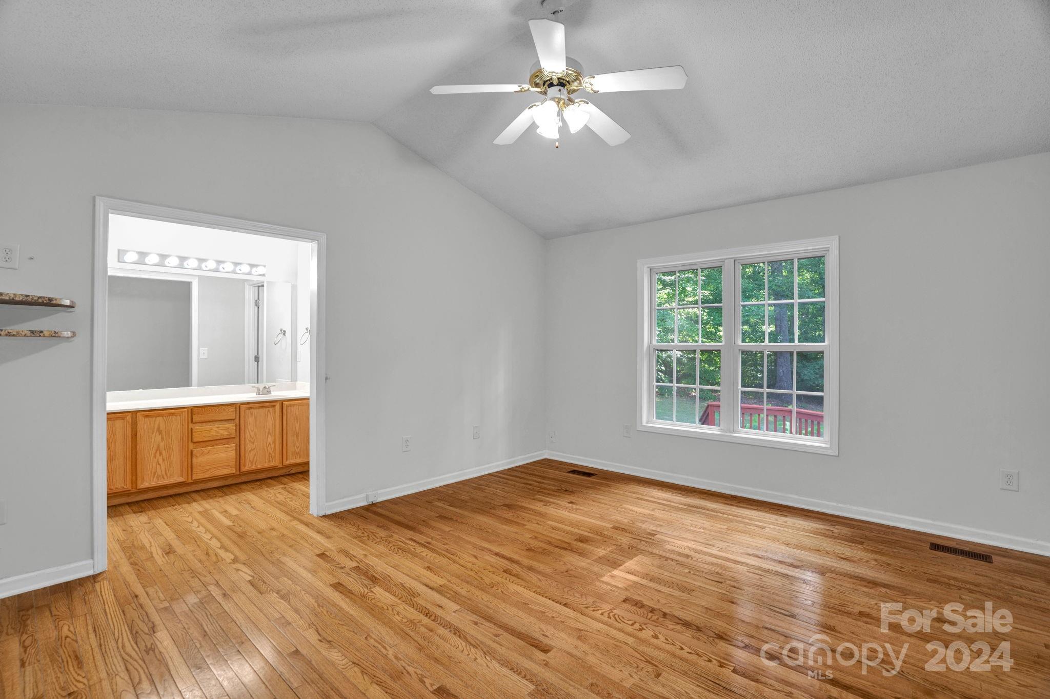 Lakeridge - Residential